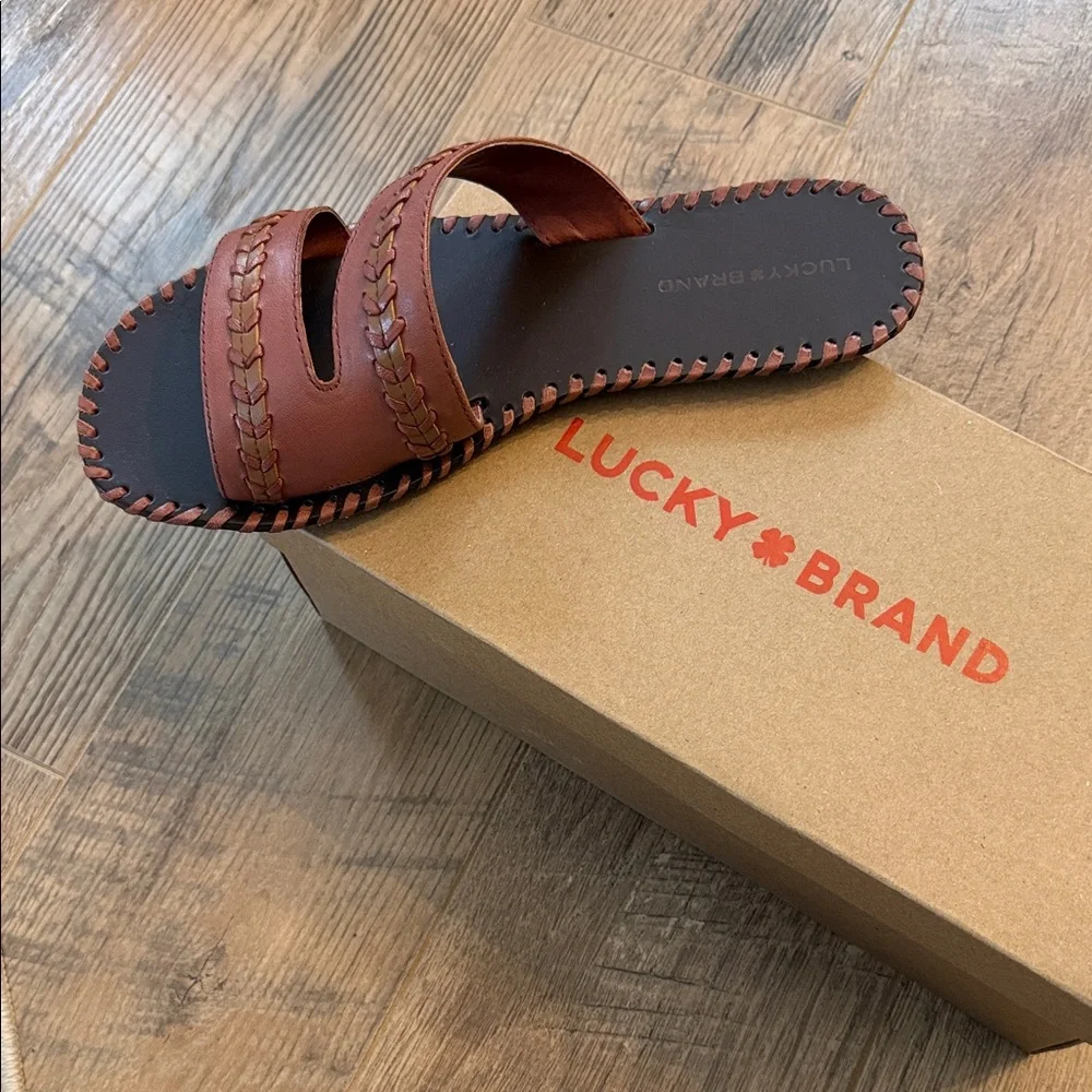 🆕 Lucky Brand Women’s Zanora Slide Sandals - Picture 2 of 4